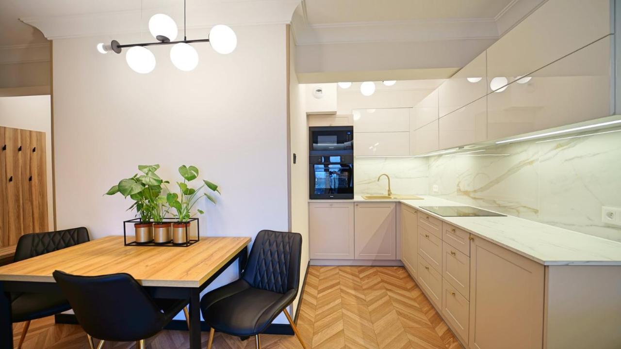 Apartamenty Everysky - Slowackiego 5A-B คาร์ปัตซ์ ภายนอก รูปภาพ