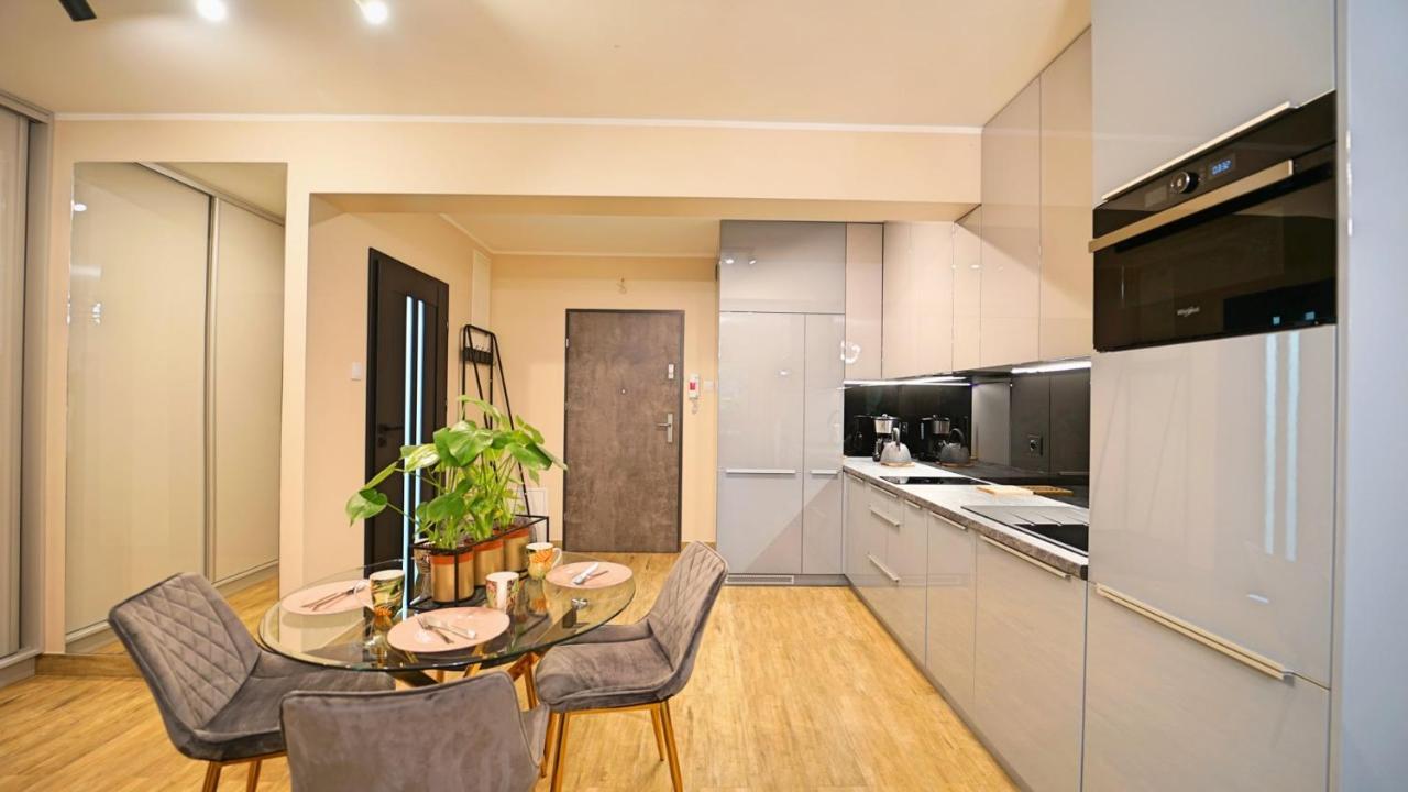 Apartamenty Everysky - Slowackiego 5A-B คาร์ปัตซ์ ภายนอก รูปภาพ